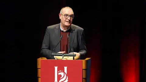 El periódico digital Heraldo de León reivindicó este jueves “el periodismo comprometido” durante la gala de celebración de su primer aniversario, para cuya conmemoración se procedió a la entrega de los I Premios Compromiso, con los que reconoció a personas e instituciones “referentes” en la provincia. Fotos: cara A cara