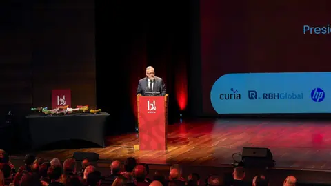 El periódico digital Heraldo de León reivindicó este jueves “el periodismo comprometido” durante la gala de celebración de su primer aniversario, para cuya conmemoración se procedió a la entrega de los I Premios Compromiso, con los que reconoció a personas e instituciones “referentes” en la provincia. Fotos: cara A cara