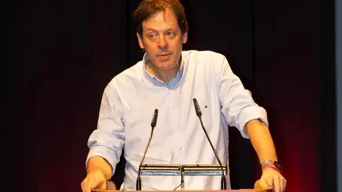 El periódico digital Heraldo de León reivindicó este jueves “el periodismo comprometido” durante la gala de celebración de su primer aniversario, para cuya conmemoración se procedió a la entrega de los I Premios Compromiso, con los que reconoció a personas e instituciones “referentes” en la provincia. Fotos: cara A cara