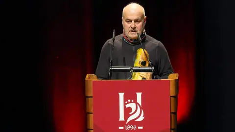 El periódico digital Heraldo de León reivindicó este jueves “el periodismo comprometido” durante la gala de celebración de su primer aniversario, para cuya conmemoración se procedió a la entrega de los I Premios Compromiso, con los que reconoció a personas e instituciones “referentes” en la provincia. Fotos: cara A cara