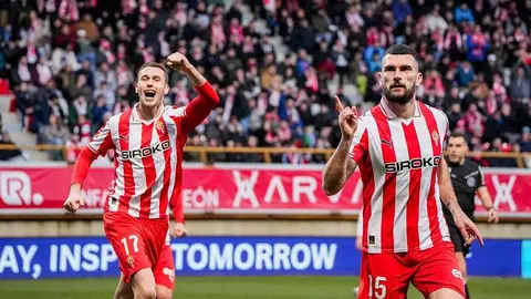 Ante el Sporting, en un partido envuelto en respetuosa rivalidad y un ambiente para enmarcar, la Cultural tuvo un castigo excesivo. El equipo de Ziganda fue mejor en todo, menos en el gol. Y por ahí llegó un resultado bruto, desmerecido, excesivo en todas las vertientes.