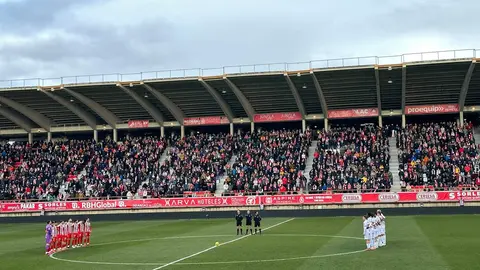 Ante el Sporting, en un partido envuelto en respetuosa rivalidad y un ambiente para enmarcar, la Cultural tuvo un castigo excesivo. El equipo de Ziganda fue mejor en todo, menos en el gol. Y por ahí llegó un resultado bruto, desmerecido, excesivo en todas las vertientes.
