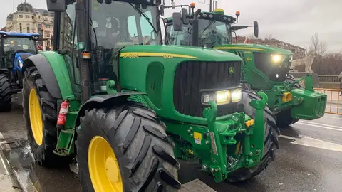 La Plataforma de Defensa del Campo Leonés (Decaleón) convoca una tractorada en contra de Mercosur, los recortes de la PAC y la competencia desleal. Foto: A.F.Reca
