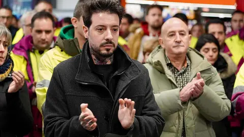 Los comités provinciales de RENFE y ADIF de León, guardan un minuto de silencio en solidaridad con las víctimas de los accidentes ferroviarios