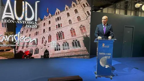 León muestra sus grandes apuestas turísticas en Fitur con la mirada puesta en la historia, la mirada innovadora de Gaudí y un nuevo asistente virtual