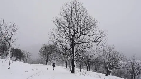 Temporal de nieve en el paraje natural de Las Médulas (León). Foto: César Sánchez.