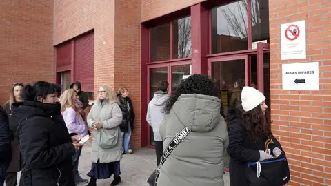 Examen de aspirantes para las plazas de Formación Sanitaria Especializada en las titulaciones de Medicina, Enfermería, Farmacia, Psicología, Biología, Física y Química. Foto: Rubén Cacho.
