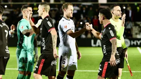 El equipo de Ziganda cae tras adelantarse en el marcador y encaja una derrota dolorosa en un partido marcado por la fragilidad defensiva y la falta de pólvora en el área rival.