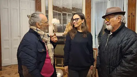La periodista y analista política Marta García Aller fue la protagonista este lunes, 26 de enero, de una nueva sesión del ciclo Conversaciones en la Casa, un acto que contó con una notable participación del público y que estuvo moderado por Alfredo Álvarez, miembro de la junta directiva.