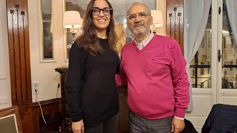 La periodista y analista política Marta García Aller fue la protagonista este lunes, 26 de enero, de una nueva sesión del ciclo Conversaciones en la Casa, un acto que contó con una notable participación del público y que estuvo moderado por Alfredo Álvarez, miembro de la junta directiva.