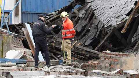 Derrumbe del garaje Garnelo en Ponferrada. Foto: César Sánchez.