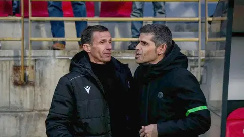 La Cultural da un paso al frente ante el Deportivo en un duelo muy intenso y con un ambiente excepcional en la grada.