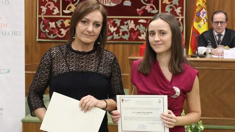 La Facultad de Derecho de la Universidad de León (ULE) celebró este sábado la festividad de su patrono, San Raimundo de Peñafort, con un solemne acto académico de graduación de los 75 egresados del curso 2025-2026. Fotos: ULE.