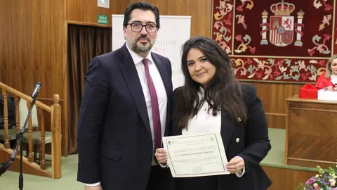 La Facultad de Derecho de la Universidad de León (ULE) celebró este sábado la festividad de su patrono, San Raimundo de Peñafort, con un solemne acto académico de graduación de los 75 egresados del curso 2025-2026. Fotos: ULE.