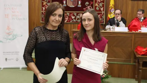 La Facultad de Derecho de la Universidad de León (ULE) celebró este sábado la festividad de su patrono, San Raimundo de Peñafort, con un solemne acto académico de graduación de los 75 egresados del curso 2025-2026. Fotos: ULE.