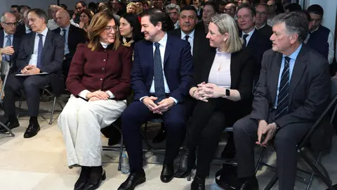 El presidente del PP de Castilla y León, Alfonso Fernández Mañueco clausura en Villamuriel de Cerrato (Palencia), un acto sobre financiación autonómica que congrega a presidentes de Diputación, responsables provinciales de partido y diputados del PPCyL. Foto: Brágimo.