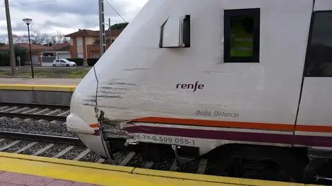 Un tren de media distancia entre Puebla y Valladolid arrolla 