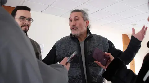 El coordinador autonómico de Podemos y candidato de Podemos-Alianza Verde a la Presidencia de la Junta de Castilla y León, Miguel Ángel Llamas, participa en la charla-coloquio '¿Un solo León puede ser un León mejor?'. Foto: Peio García.
