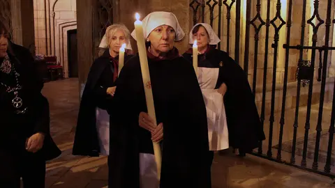 Procesión de antorchas de la Hospitalidad de Nuestra Señora de Lourdes. Foto: Peio García.