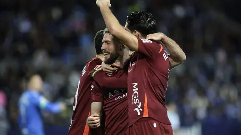 Intenso duelo en La Rosaleda entre el Málaga y la Cultural marcado en la primera mitad por el gol de Calero.