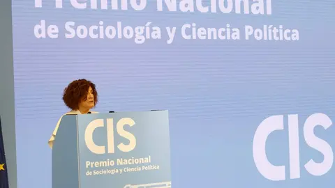 Capitolina Díaz Martínez recibe de manos del Rey el Premio Nacional de Sociología y Ciencia Política 2025. La catedrática de la Universidad de Valencia, natural de Villadepalos y criada en Ponferrada, es reconocida por su trayectoria académica y su aportación a la igualdad de género.