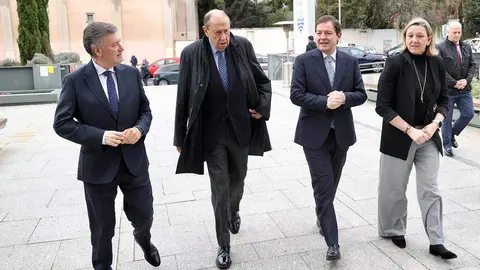 El presidente del PP de Castilla y León y candidato a la reelección a la Presidencia de la Junta, Alfonso Fernández Mañueco, protagoniza en Madrid, el desayuno informativo del diario La Razón. Foto: Juan Lázaro.