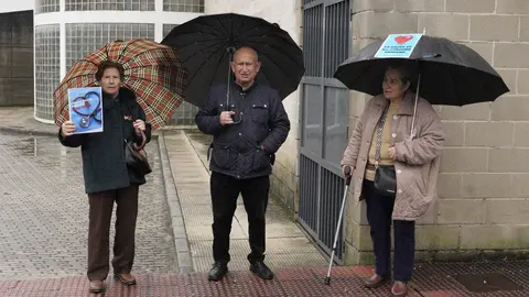 Manifestación de los ayuntamientos de Toreno, Páramo del Sil y Berlanga del Bierzo (León), para reclamar mejoras sanitarias en el medio rural. Foto: César Sánchez.