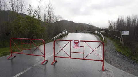 Desbordamiento de ríos en varias localidades de la comarca del Bierzo. Foto: César Sánchez