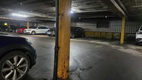 El PP denuncia el estado de abandono del parking de San Marcelo cuando el PSOE anunció que las obras comenzarían el pasado 1 de diciembre. Foto cedida por el PP de León.