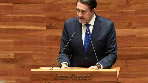 La Academia de las Artes, las Letras y las Ciencias de León ha clausurado en la Junta General del Principado de Asturias el programa cultural ‘Leyes Pioneras del Reino’, desarrollado en colaboración con el Parlamento asturiano y que ha contado con un amplio respaldo institucional.