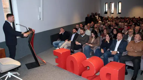 Jornada Política Municipal del PSOE de León, con la asistencia del secretario general, Javier Alfonso Cendón, la vicesecretaria general del PSOE de Castilla y León, Nuria Rubio, la secretaria adjunta a Organización y de Transparencia y Acción Democrática (CEF PSOE), Anabel Mateos, y el secretario de Política Municipal (CEF PSOE), Juan Francisco Serrano. Foto: Peio García
