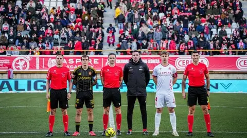Duelo de altura en el Reino de León con dos equipos en busca de tres puntos clave en la lucha por la permanencia.