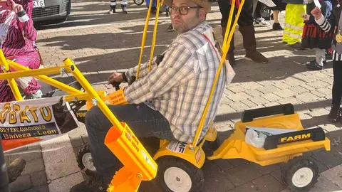El carnaval bañezano, Fiesta de Interés Turístico Nacional, reconoce a Ana Gancedo del Barrio como musa de este año y la fiesta se destaca en las calles. Foto: Ayto. Astorga.