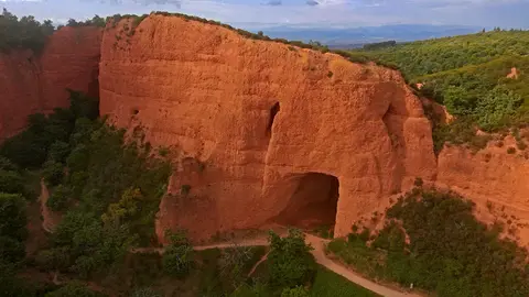 Las Médulas, donde la ingeniería romana es naturaleza.