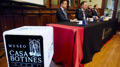 Fundos presenta el Plan Especial del Museo Casa Botines Gaudí con la participación del consultor y exsecretario de Estado de Cultura José María Lasalle. Foto: Leticia Pérez.