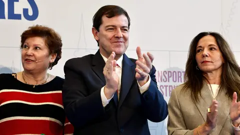 El candidato a la reelección a la Presidencia de la Junta de Castilla y León, Alfonso Fernández Mañueco, clausura el acto de presentación del programa electoral del Partido Popular de Castilla y León para las elecciones del 15 de marzo. Fotos: Campillo