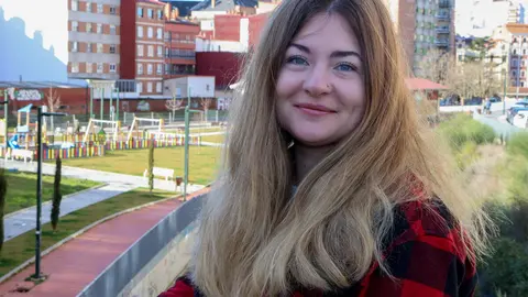 La Ukraniana Nadia en la ciudad de León donde vive. Foto: Campillo.