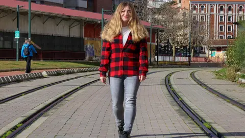 La Ukraniana Nadia en la ciudad de León donde vive. Foto: Campillo.