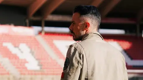 Rubén de la Barrera, en el interior del estadio, en una imagen de la Cultural.