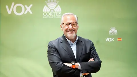 Carlos Pollán, candidato a la presidencia de la Junta de Castilla y León por Vox. Foto: Leticia Pérez.