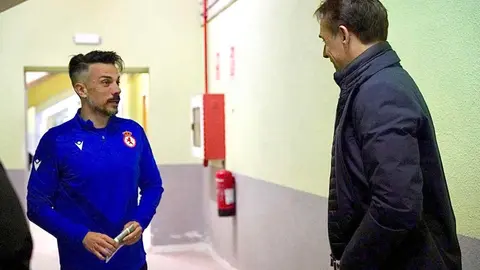 La semana ha dejado además una visita destacada en León. Este jueves, Julen Lopetegui, actual seleccionador de Catar, presenció el entrenamiento de la Cultural Leonesa en el Área Deportiva de Puente Castro.