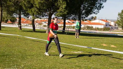 El Club Deportivo Sobarriba Nordic Walking arranca la temporada en Llerena. Fotos: CD Sobarriba.