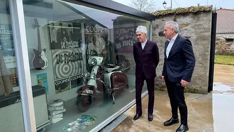 Nicanor Sen visita la Fundación Club 45 de Santa Colomba de Somoza junto a Alex Cooper. Fotos: Sub. Gob. León.