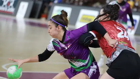 Épica victoria del Caja Rural Cleba. El conjunto leonés se impone por la mínima a Rahi-Sepisur Córdoba en un duelo vibrante decidido en los últimos instantes. Fotos: Isaac Llamazares