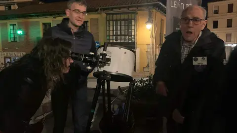 Una noche bajo las estrellas en Puerta Obispo con la Asociación Leonesa de Astronomía. Fotos: A.F.R.