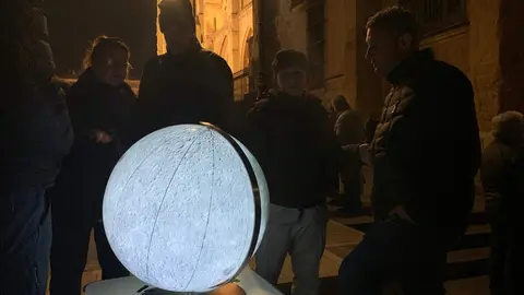 Una noche bajo las estrellas en Puerta Obispo con la Asociación Leonesa de Astronomía. Fotos: A.F.R.