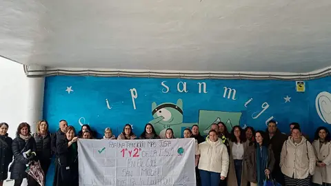 Las ampas de múltiples colegios de la provincia realizaron actos de protesta para reclamar que Primero y Segundo de la ESO se impartan el los centros.