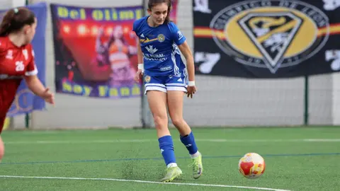 Las leonesas se complican la vida tras no poder sumar ante uno de los rivales de la parte baja, que aprovechó mejor las oportunidades. Fotos: Aroa Caño.