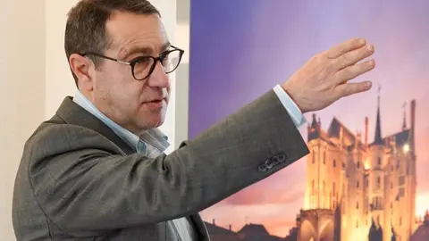 Nombramiento de los medios de comunicación como embajadores del Palacio de Gaudí de Astorga, con motivo del centenario de la muerte del arquitecto catalán.