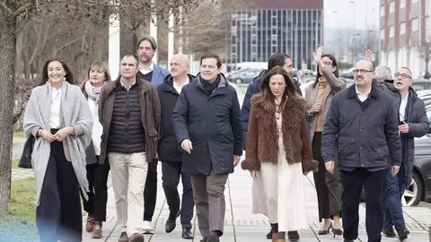 El candidato del Partido Popular de Castilla y León a la reelección como presidente de la Junta, Alfonso Fernández Mañueco, ofrece un mitin en Ponferrada (León). Foto: Rubén Cacho.